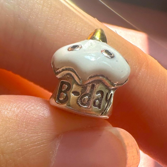 NWOT Pandora Silver Birthday Cake - Picture 2 of 6